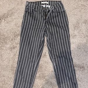 Womens Skinny Jeans